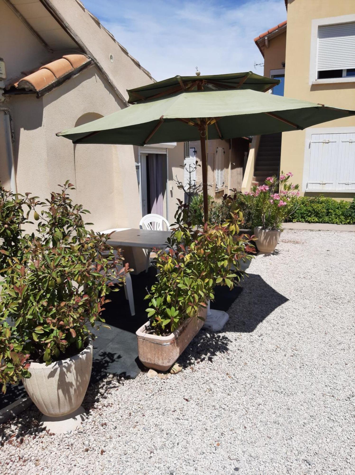 Appartement Meuble Bord De Mer Fos Sur Mer Fos-sur-Mer Buitenkant foto