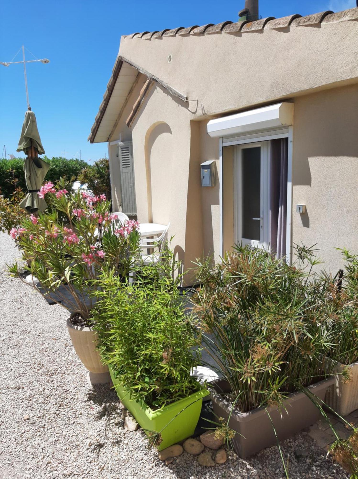 Appartement Meuble Bord De Mer Fos Sur Mer Fos-sur-Mer Buitenkant foto