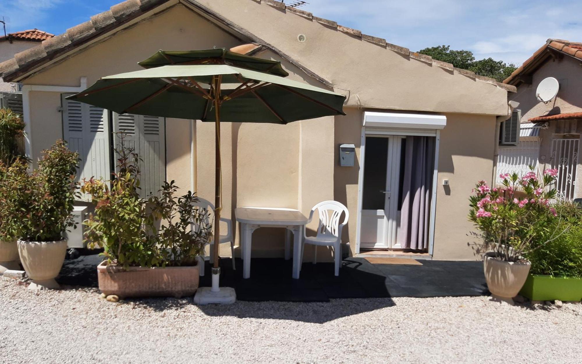 Appartement Meuble Bord De Mer Fos Sur Mer Fos-sur-Mer Buitenkant foto